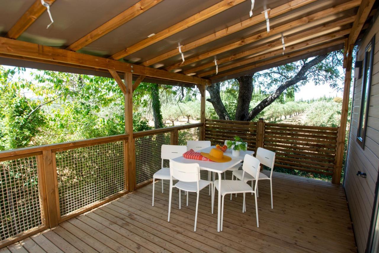Camping International D'Aups Exterior photo